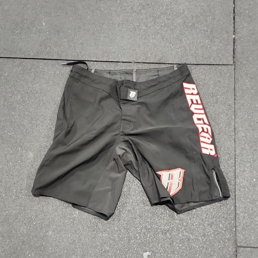Reyn Spooner Black and Red Men's Shorts